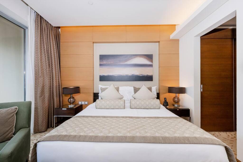 Emaar Fashion Avenue - Formerly Address Dubai Mall Four Apple Екстер'єр фото
